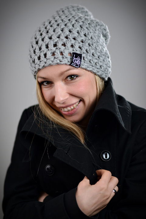 Mono 04 - JASNA SZARA Mono 04 - JASNA SZARA